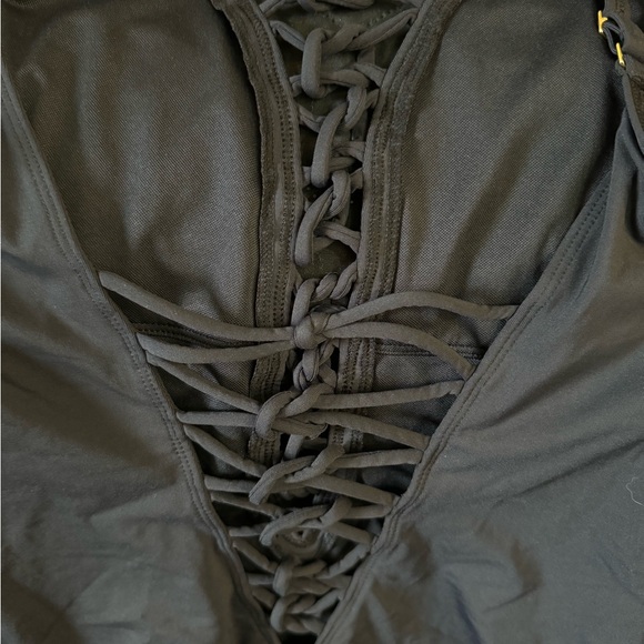 Black bathing suit . NEVER WORN . Brand new - Picture 1 of 2